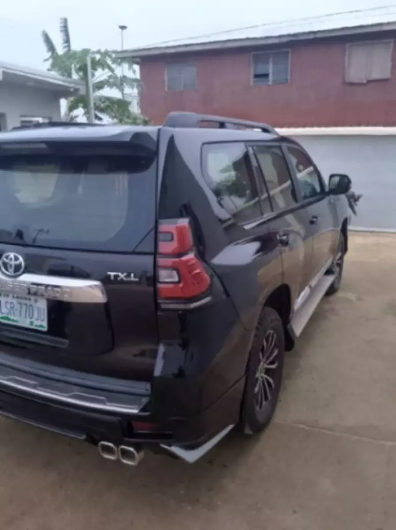 Toyota Landcruiser prado TX.L   - 2011