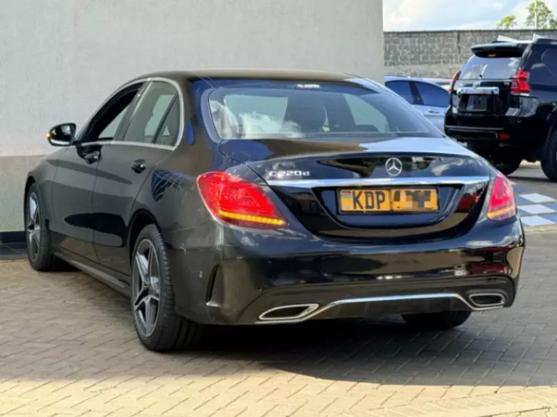 Mercedes-Benz C220   - 2019