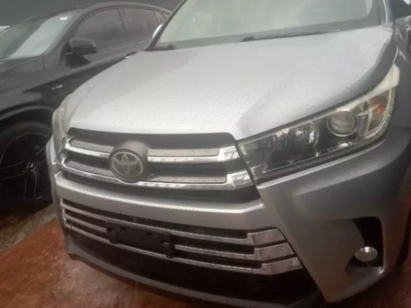 TOYOTA Highlander   - 2017