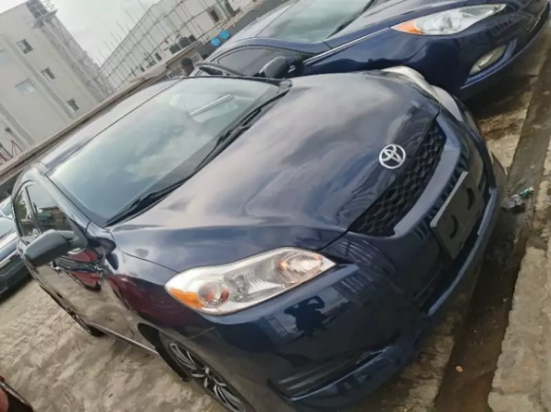Toyota Corolla Matrix   - 2010