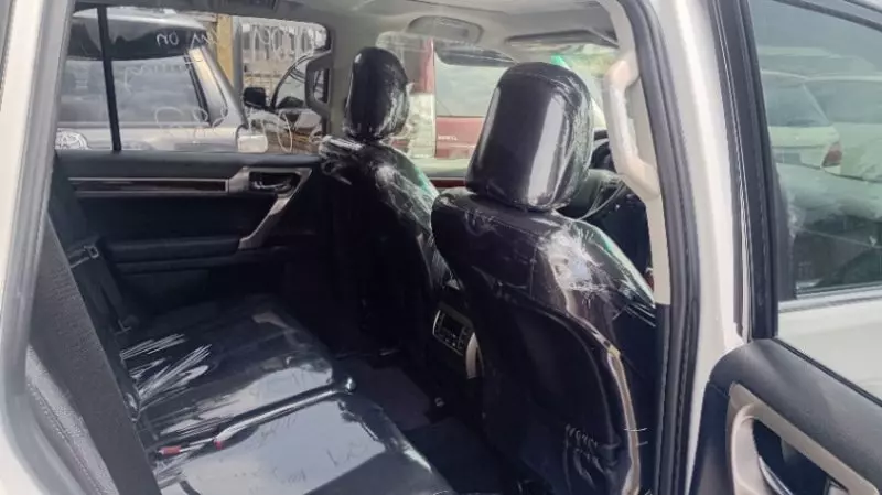 Lexus GX 460   - 2014