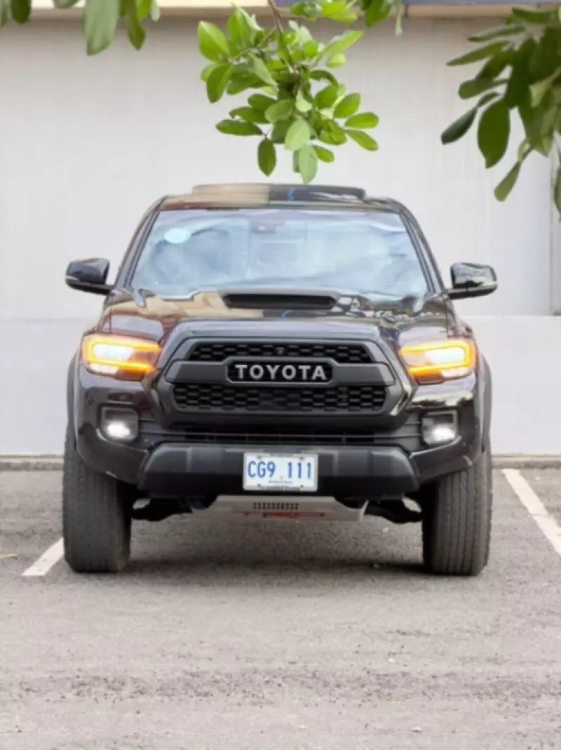 TOYOTA Tacoma   - 2020