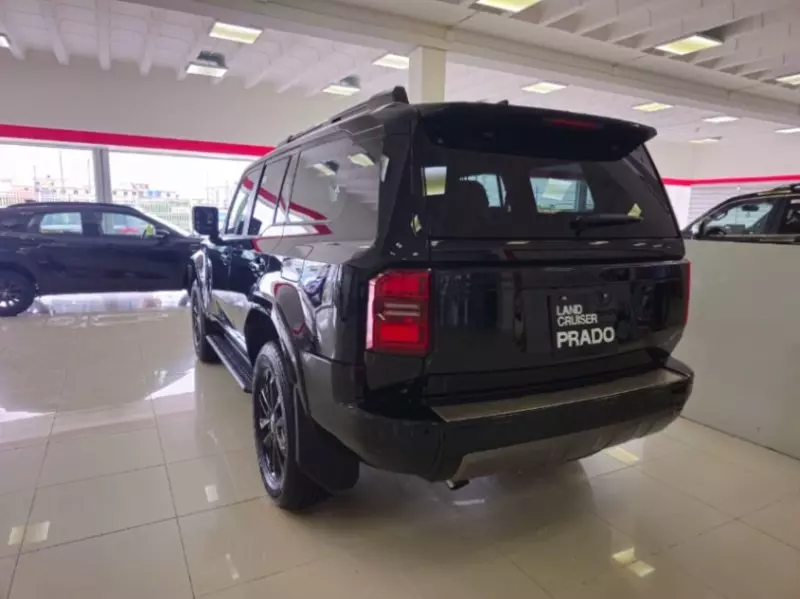 Toyota Prado   - 2025