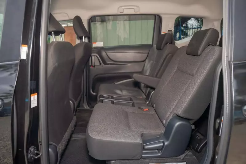 TOYOTA Sienta   - 2020