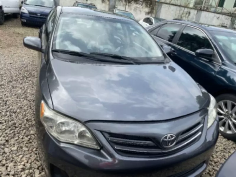 TOYOTA Corolla   - 2013