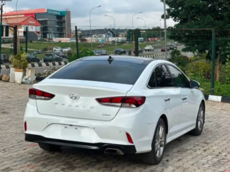 Hyundai Sonata   - 2019