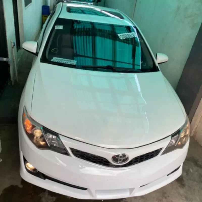 TOYOTA Camry   - 2014