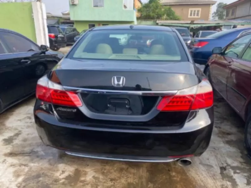Honda Accord - 2014