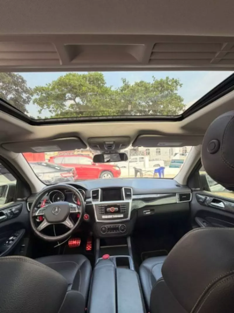 Mercedes-Benz ML-Class   - 2015