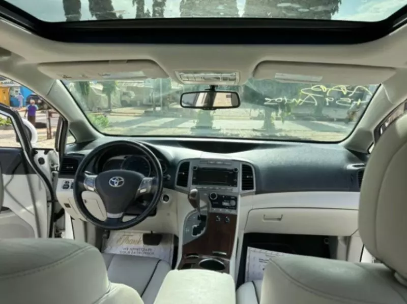 Toyota Venza   - 2010