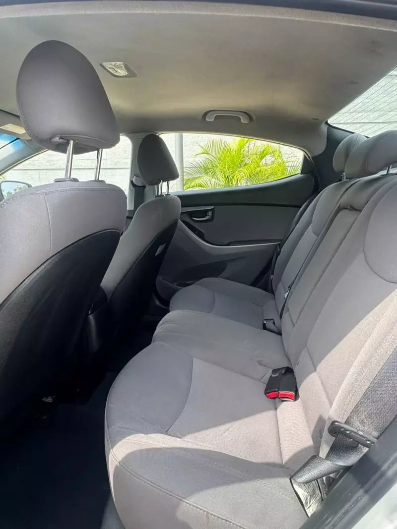 Hyundai Elantra   - 2016