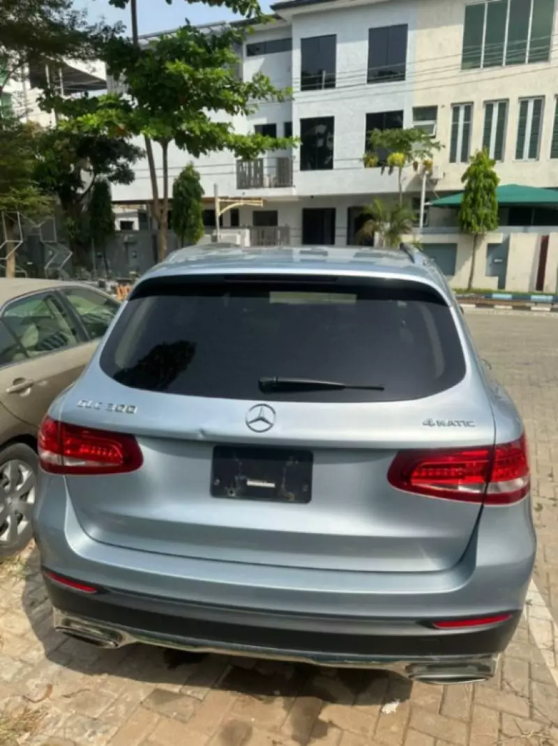 Mercedes-Benz GLC-Class   - 2016