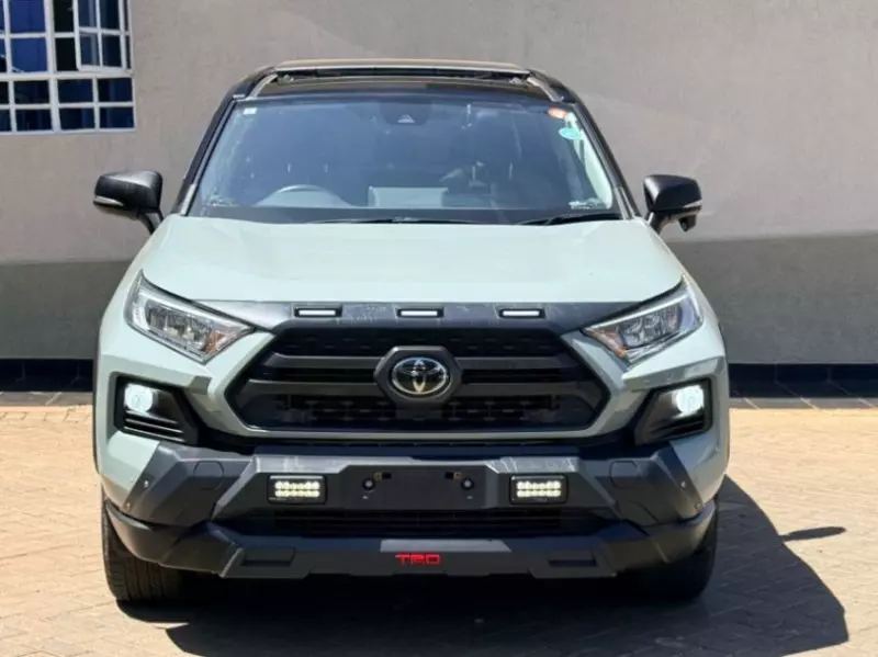 Toyota RAV 4   - 2020