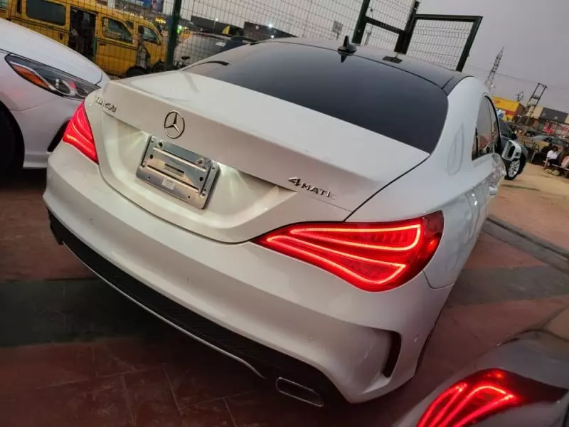 Mercedes-Benz CLA 250   - 2016