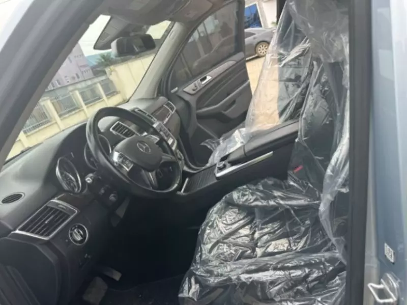 Mercedes-Benz ML-Class - 2015