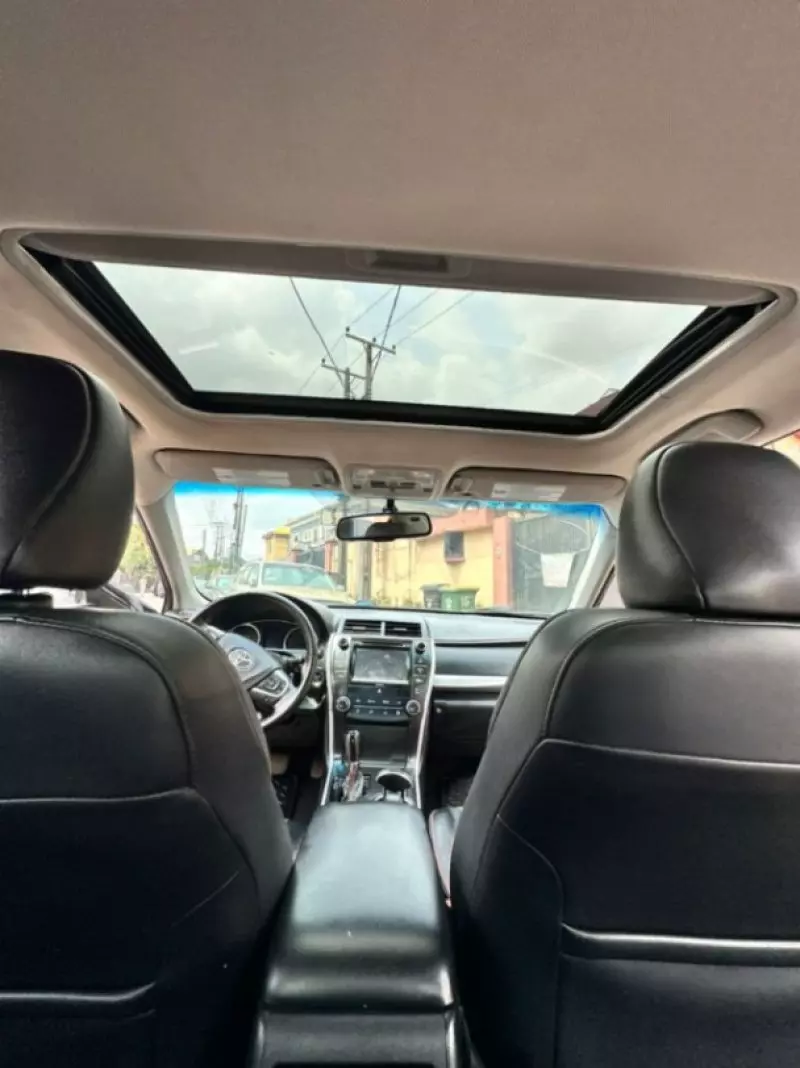 Toyota Camry   - 2017