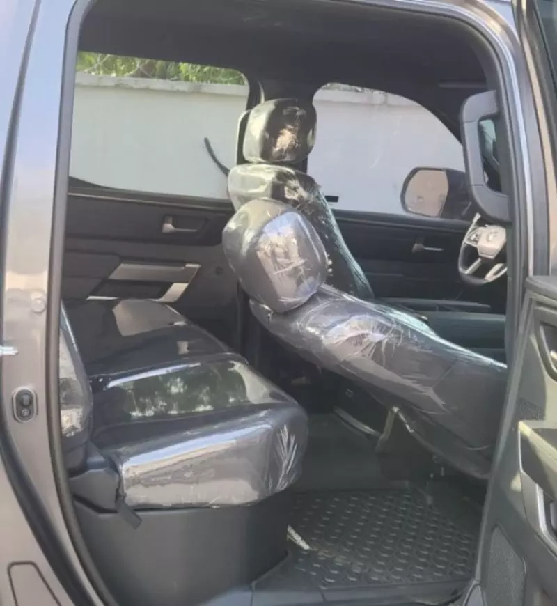 Toyota Tundra   - 2025