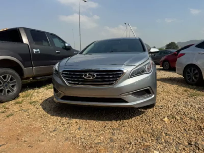 Hyundai Sonata - 2016