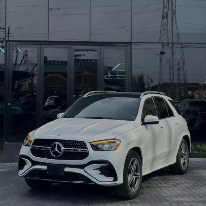 Mercedes-Benz GLE-Class   - 2024