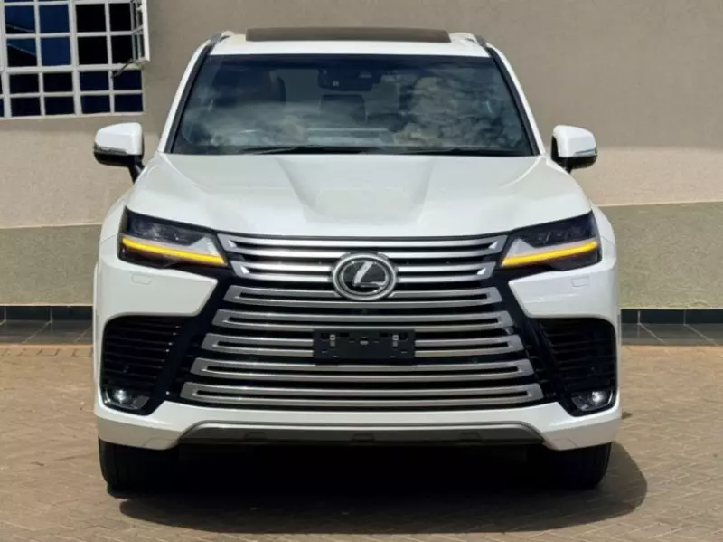 Lexus LX 600   - 2022