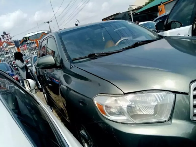 Toyota Highlander   - 2008