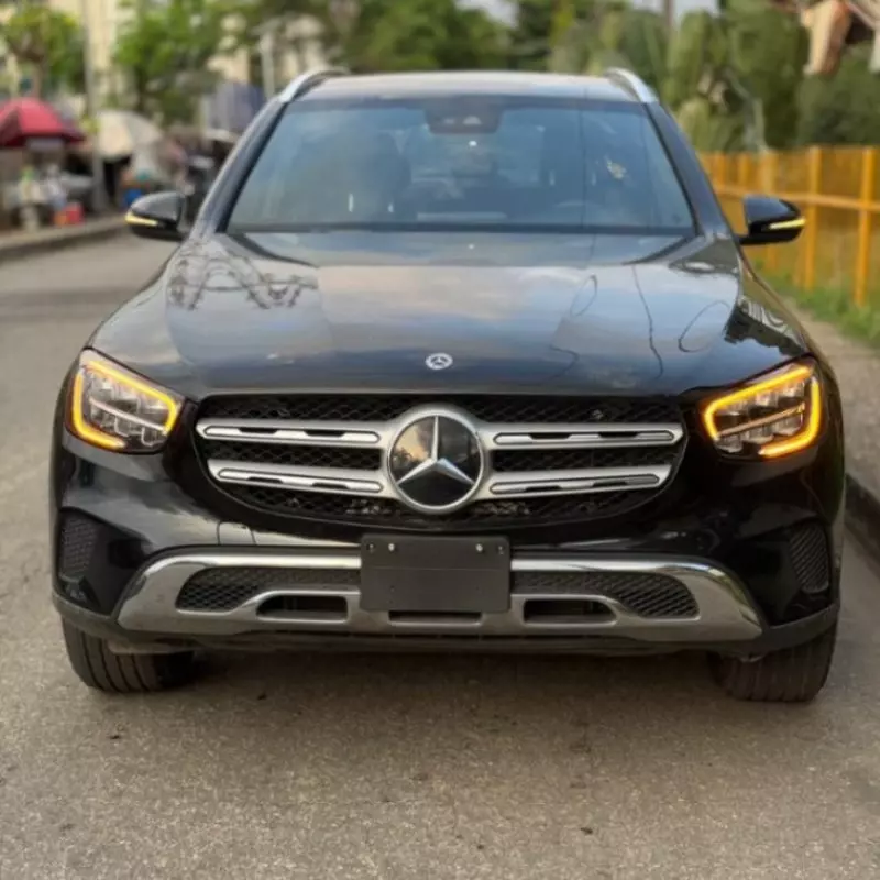 Mercedes-Benz GLC 300   - 2022