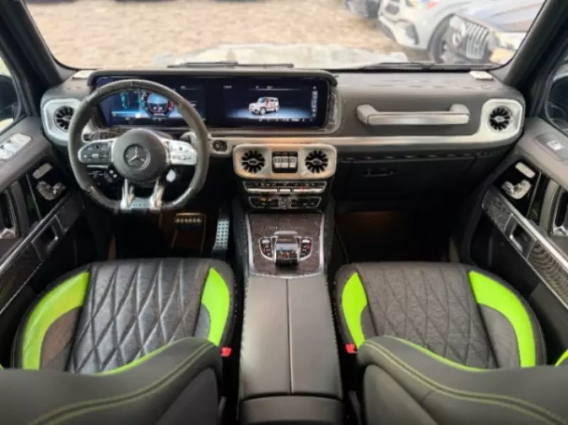 Mercedes-Benz G 63 AMG   - 2024