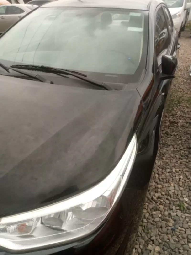 TOYOTA Yaris   - 2020