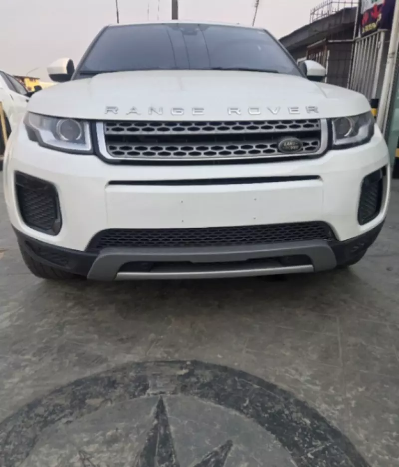 Land Rover Range Rover Evoque   - 2018
