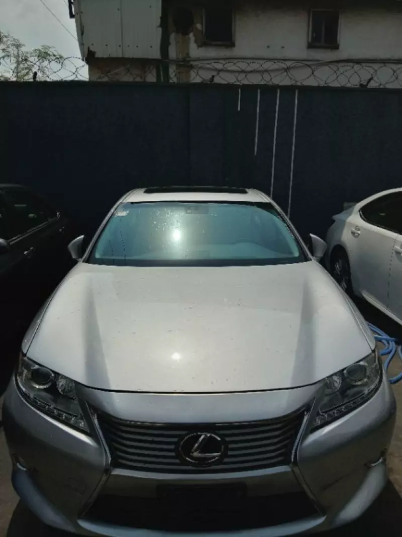 Lexus ES 350   - 2015