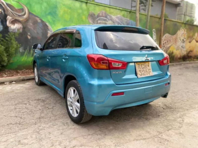 Mitsubishi RVR - 2011