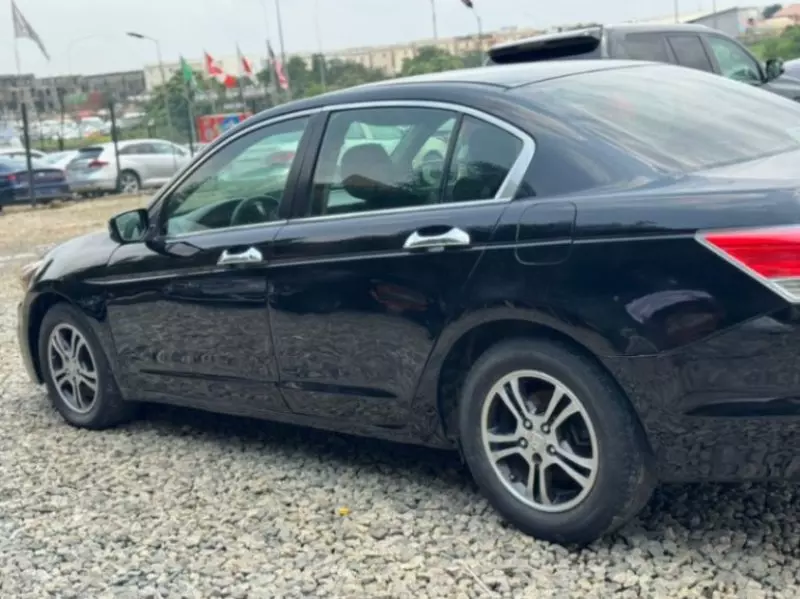 Honda Accord   - 2008