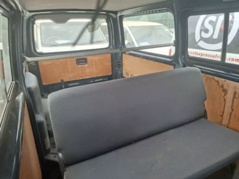 TOYOTA Hiace   - 2013