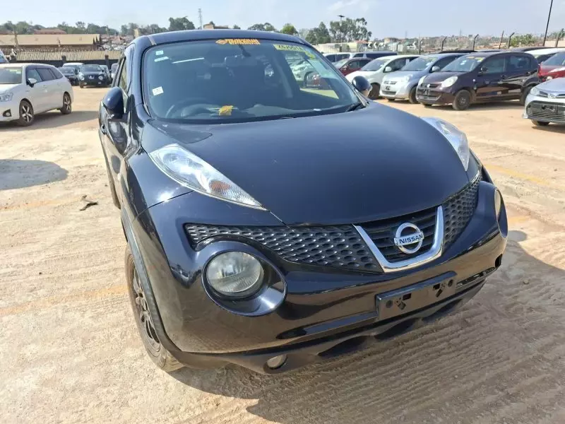 Nissan Juke   - 2012