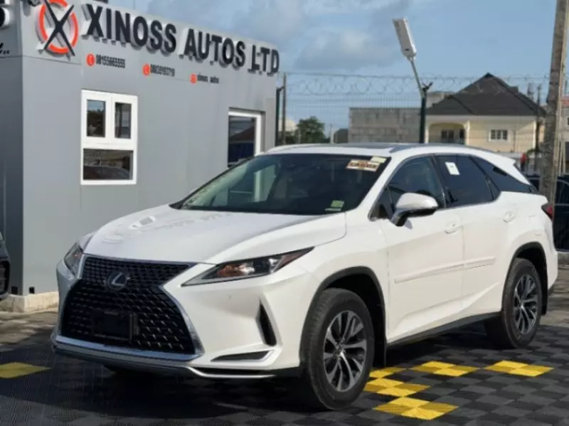 Lexus RX   - 2021