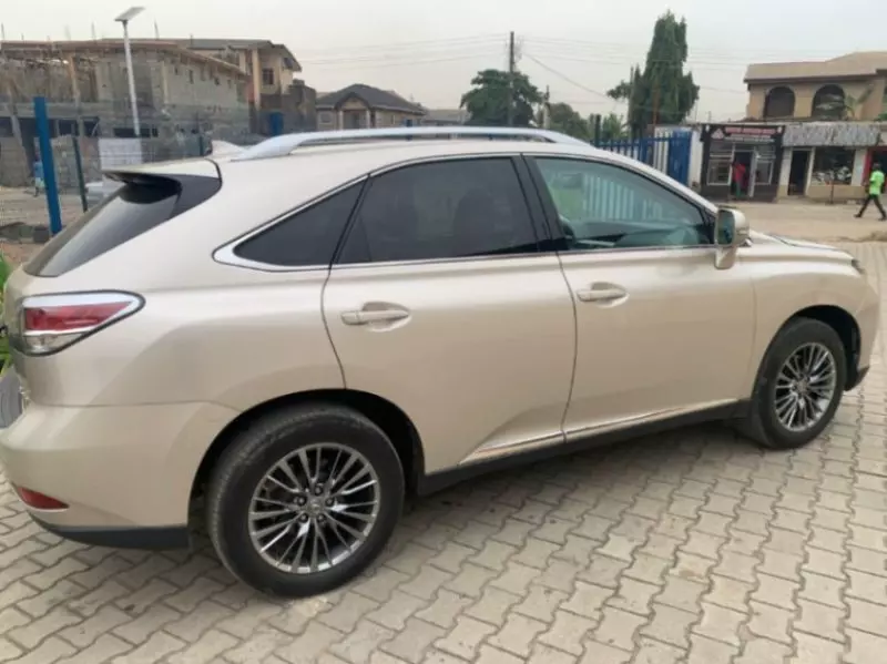 Lexus RX   - 2015