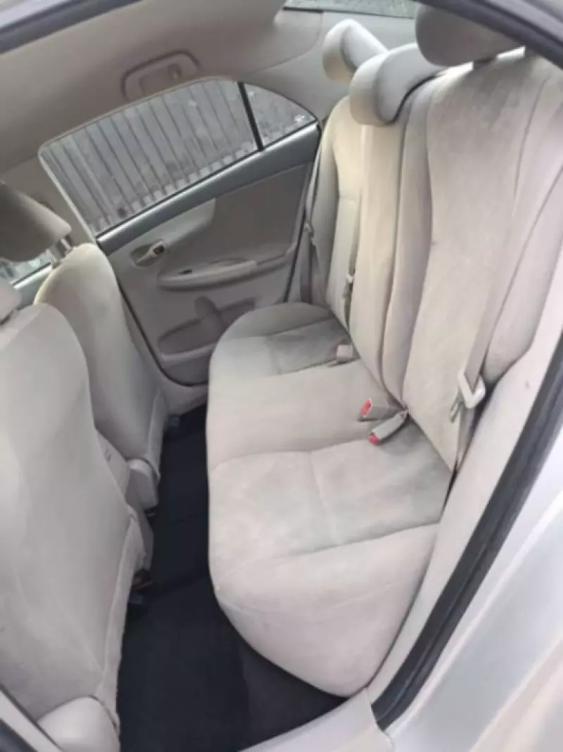TOYOTA Corolla   - 2009