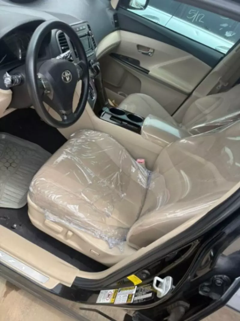 Toyota Venza   - 2011