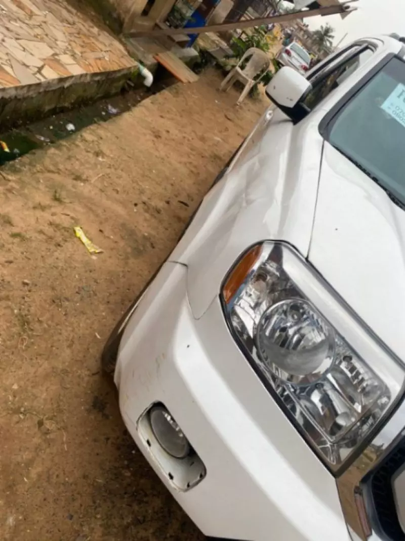 Honda Pilot   - 2011