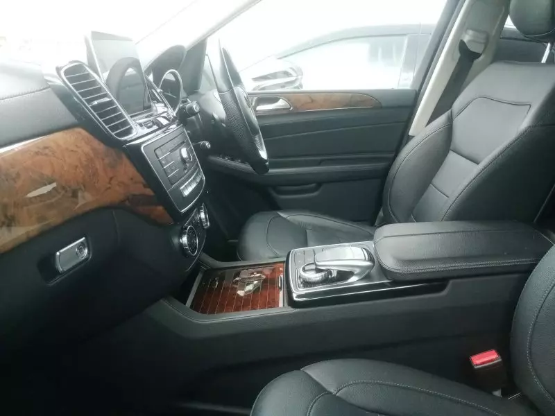 Mercedes-Benz GLE 350   - 2002