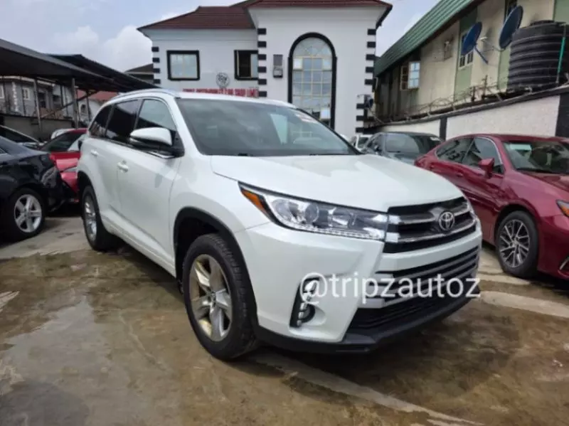 Toyota Highlander - 2014