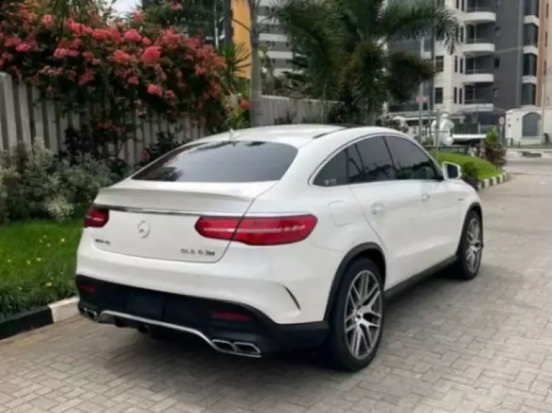 Mercedes-Benz GLE 63 AMG   - 2017