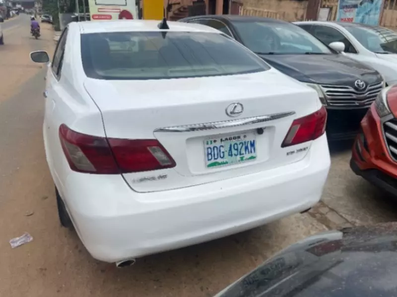 Lexus ES - 2008