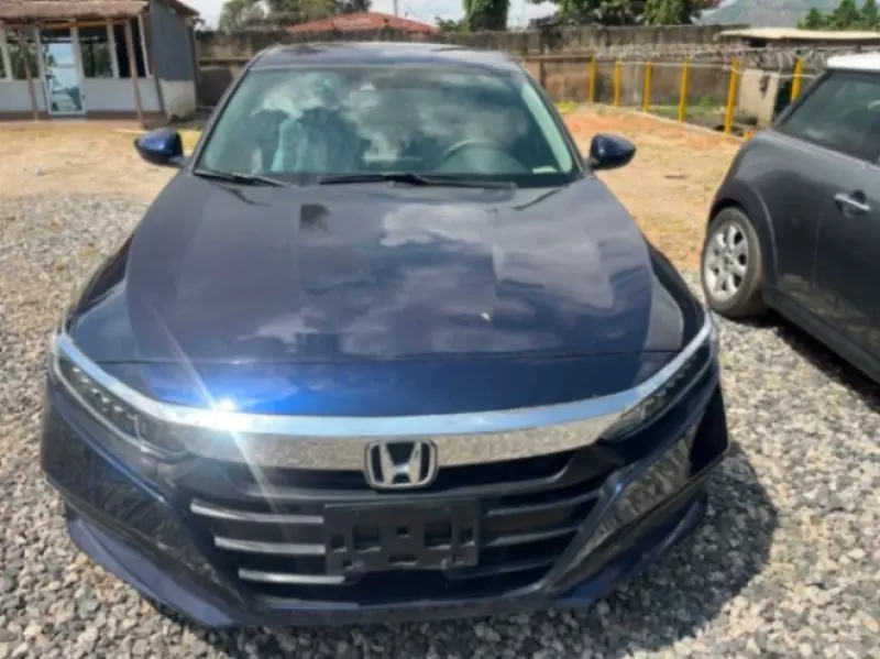 Honda Accord   - 2018