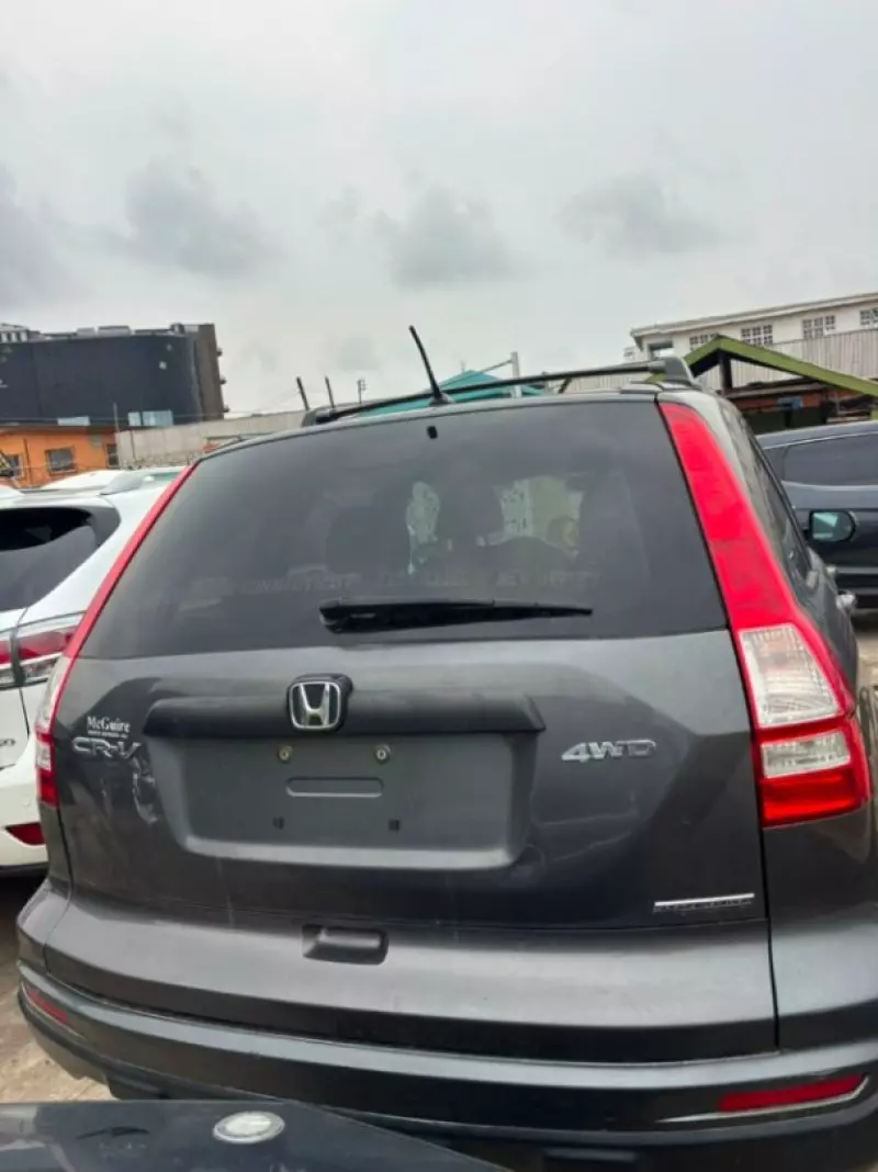 Honda CR-V   - 2011