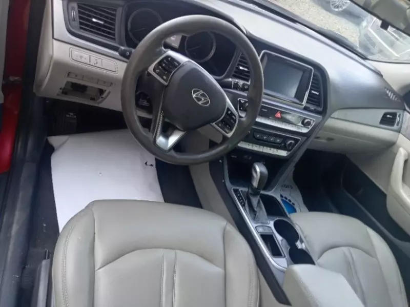 Hyundai Sonata   - 2018