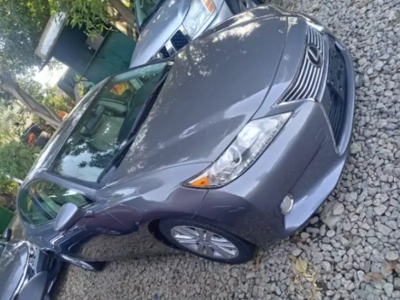 Lexus ES - 2014