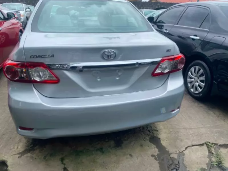 TOYOTA Corolla   - 2013