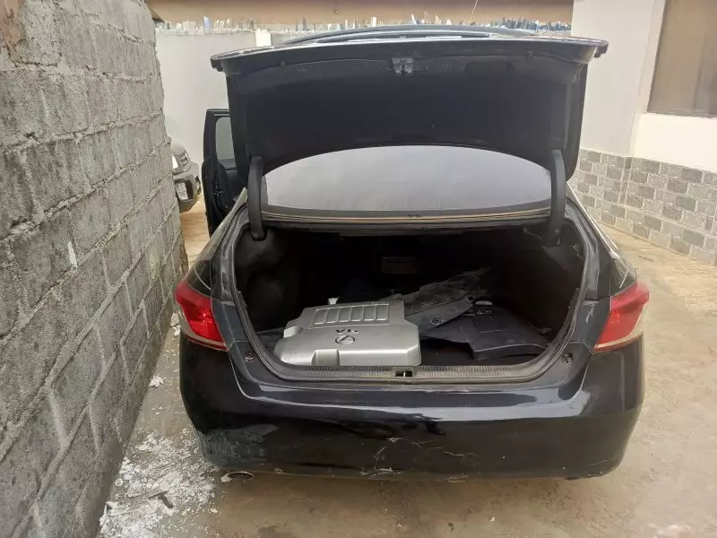 Lexus ES - 2010