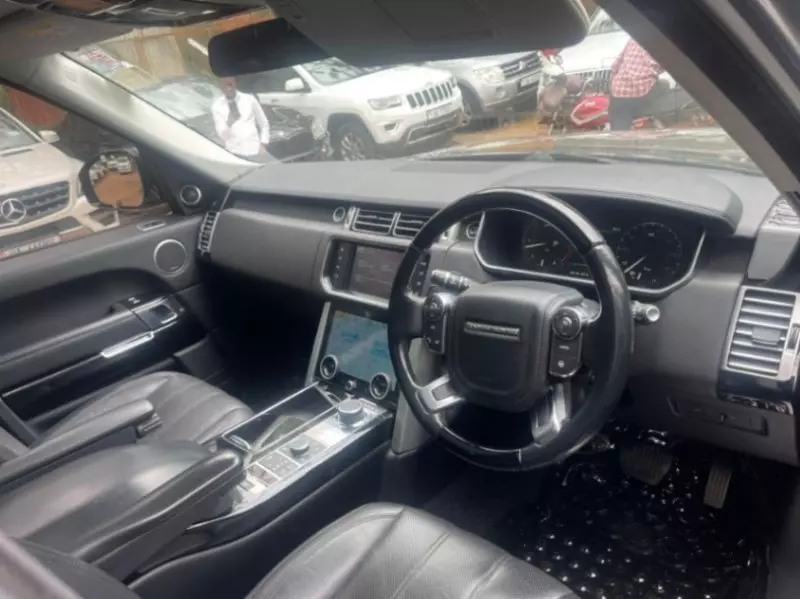 Land Rover Range Rover Vogue   - 2017